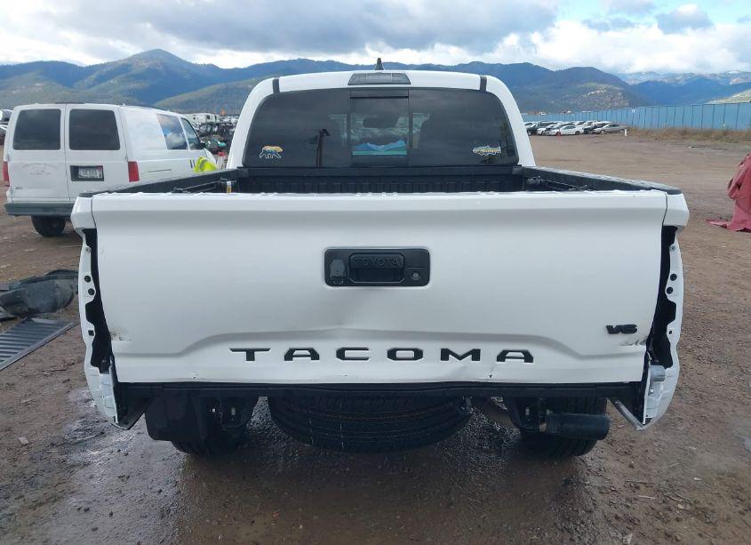 Photo 6 of 2023 Toyota Tacoma TRD SPORT (VIN 3TMCZ5AN6PM637881)