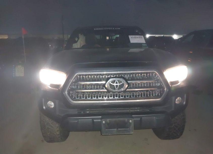 Photo 12 of 2016 Toyota Tacoma TRD OFF ROAD (VIN 3TMCZ5AN7GM037967)