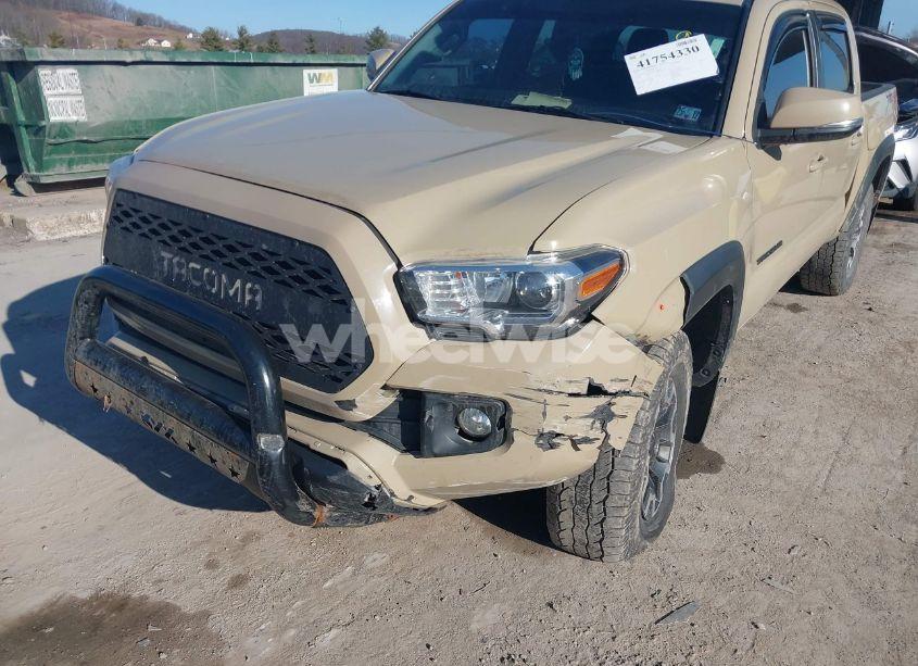 Photo 6 of 2017 Toyota Tacoma TRD OFF ROAD (VIN 3TMCZ5AN7HM061509)