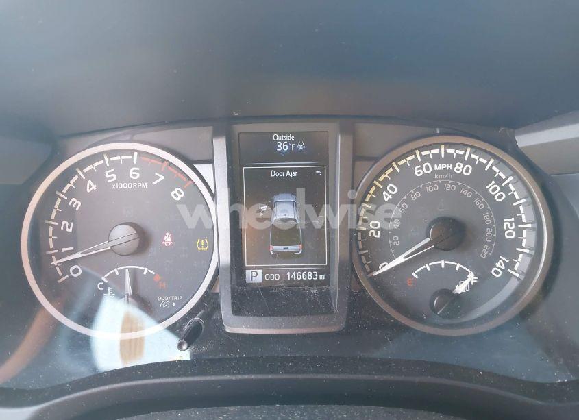 Photo 7 of 2017 Toyota Tacoma TRD OFF ROAD (VIN 3TMCZ5AN7HM061509)