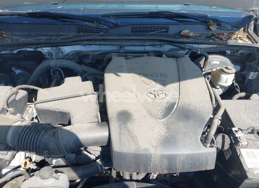 Photo 10 of 2017 Toyota Tacoma TRD SPORT (VIN 3TMCZ5AN7HM065835)