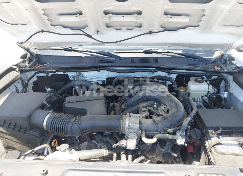 Photo 10 of 2017 Toyota Tacoma TRD OFF ROAD (VIN 3TMCZ5AN7HM095515)