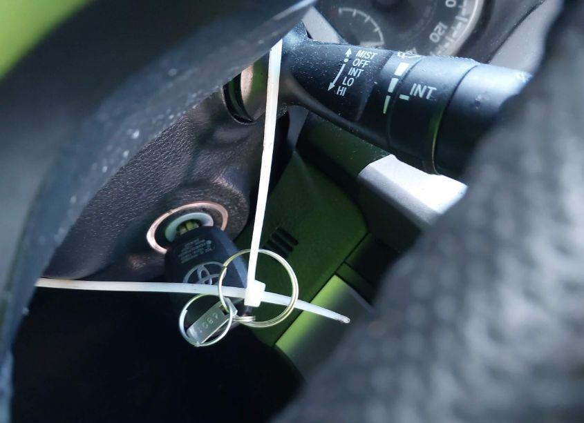 Photo 11 of 2018 Toyota Tacoma SR5 V6 (VIN 3TMCZ5AN7JM150387)