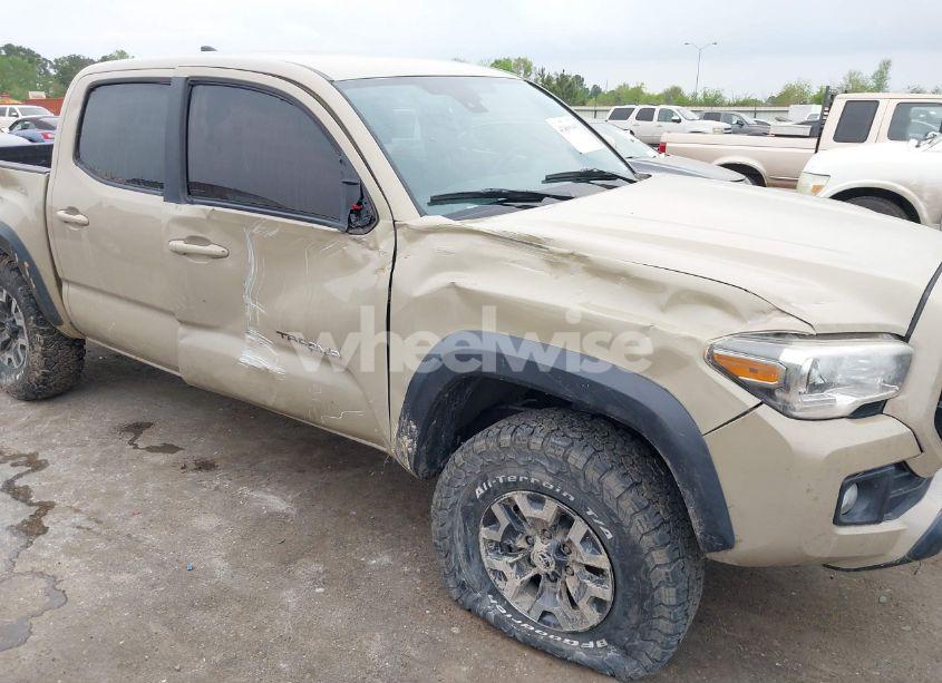 Photo 6 of 2018 Toyota Tacoma TRD OFF ROAD (VIN 3TMCZ5AN7JM159994)