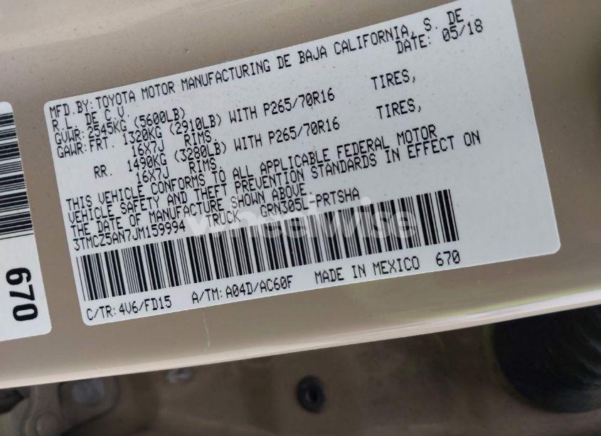 Photo 9 of 2018 Toyota Tacoma TRD OFF ROAD (VIN 3TMCZ5AN7JM159994)