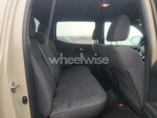 Photo 5 of 2019 TOYOTA TACOMA DOUBLE CAB (VIN 3TMCZ5AN7KM215840)