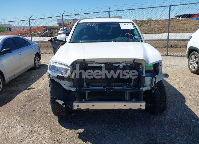 Photo 12 of 2019 Toyota Tacoma SR V6 (VIN 3TMCZ5AN7KM251771)