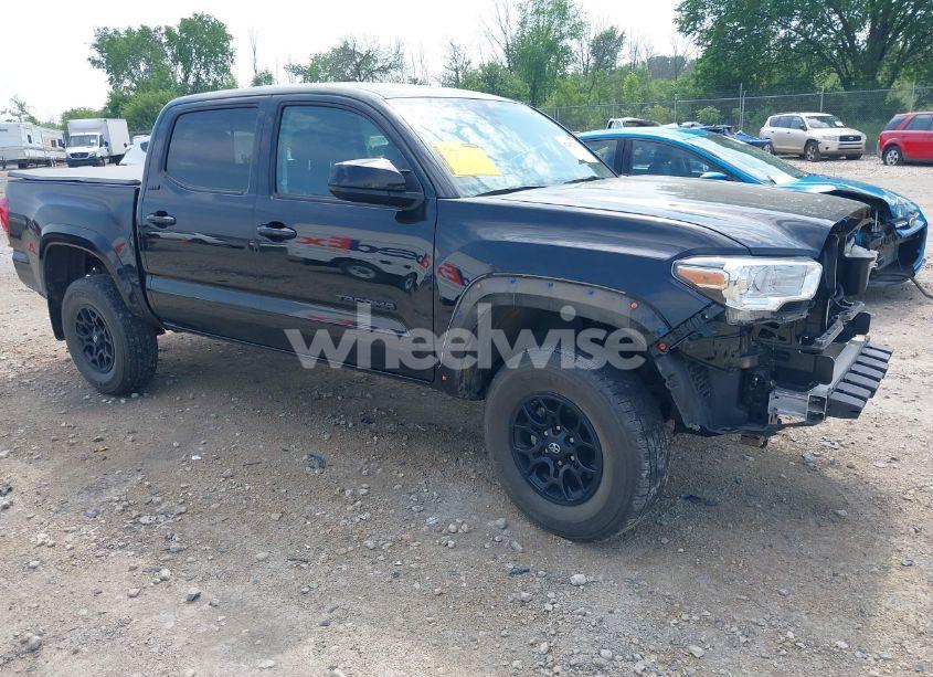 2019 Toyota Tacoma SR5 V6 (VIN 3TMCZ5AN7KM285225) main photo