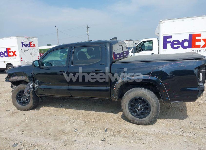 Photo 15 of 2019 Toyota Tacoma SR5 V6 (VIN 3TMCZ5AN7KM285225)