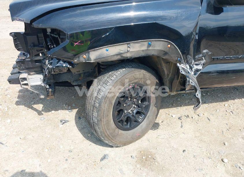 Photo 18 of 2019 Toyota Tacoma SR5 V6 (VIN 3TMCZ5AN7KM285225)