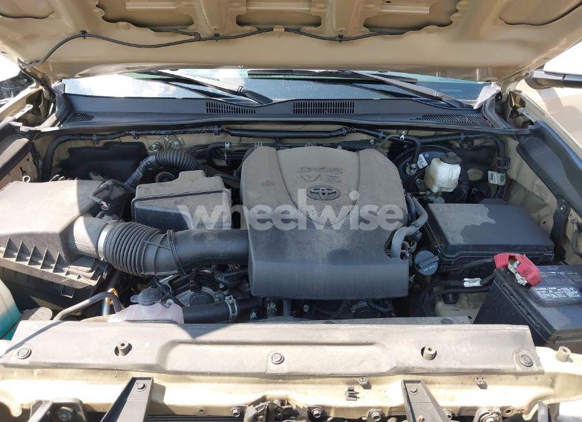 Photo 10 of 2020 Toyota Tacoma (VIN 3TMCZ5AN7LM308553)