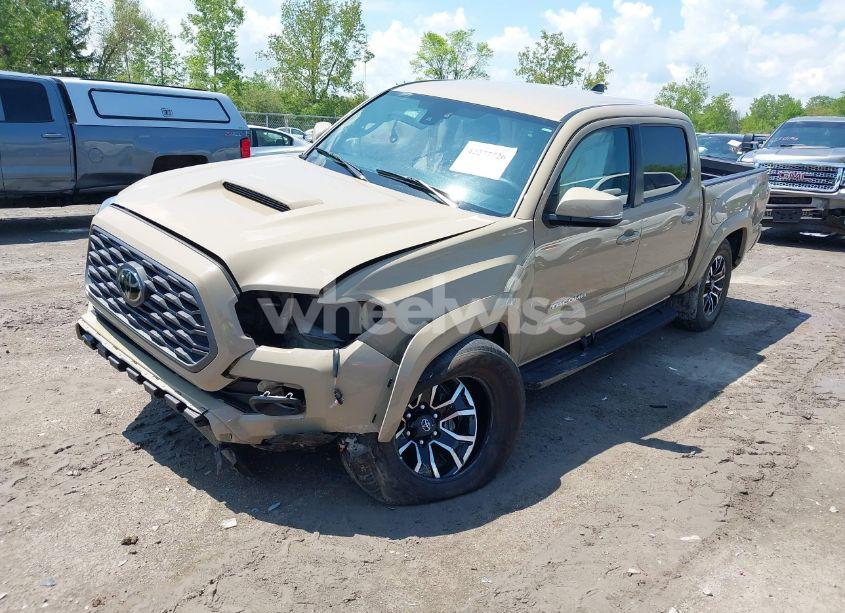 Photo 2 of 2020 Toyota Tacoma (VIN 3TMCZ5AN7LM308553)