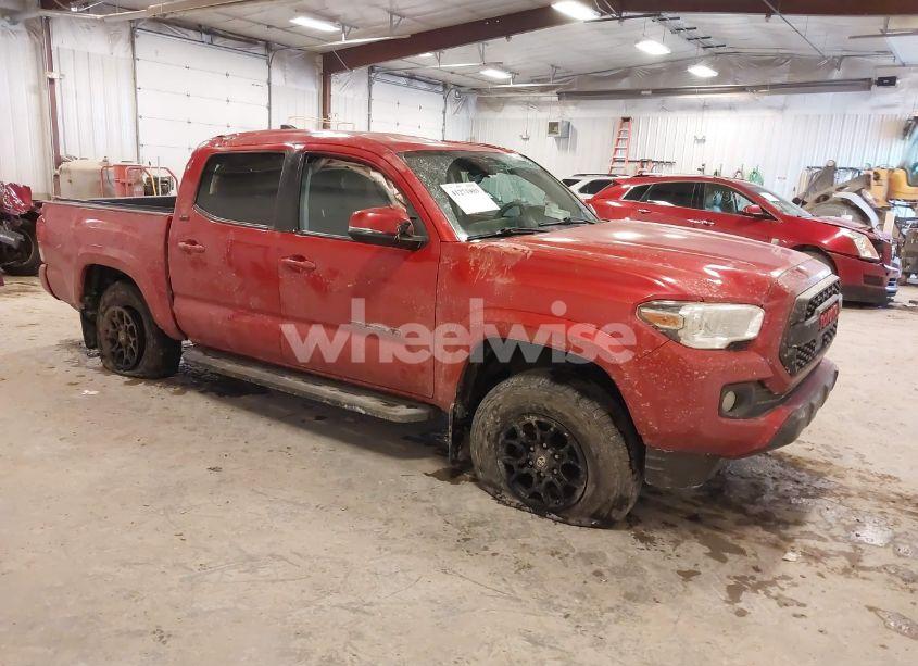 2020 Toyota Tacoma SR5 V6 (VIN 3TMCZ5AN7LM327023) main photo