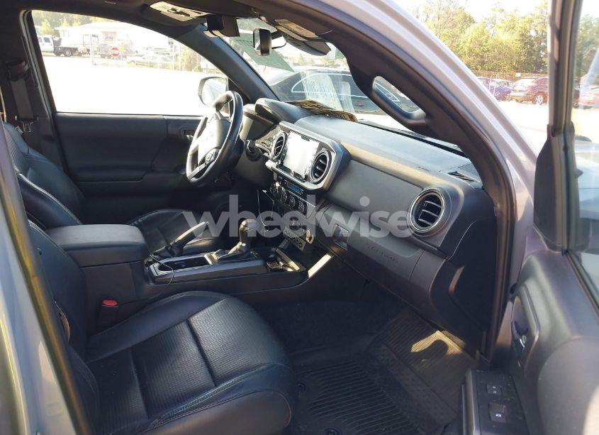 Photo 5 of 2020 Toyota Tacoma TRD SPORT (VIN 3TMCZ5AN7LM327474)