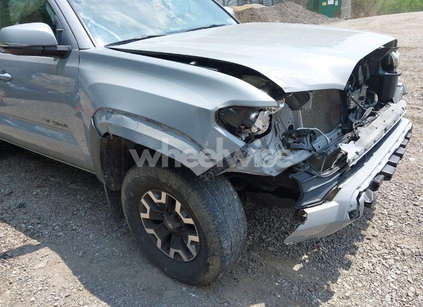 Photo 6 of 2020 Toyota Tacoma TRD OFF-ROAD (VIN 3TMCZ5AN7LM341505)