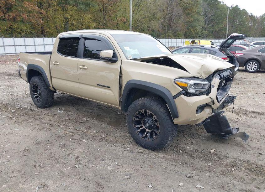 2020 Toyota Tacoma TRD OFF-ROAD (VIN 3TMCZ5AN7LM359034) main photo