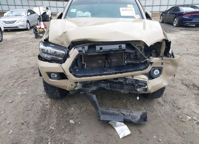 Photo 6 of 2020 Toyota Tacoma TRD OFF-ROAD (VIN 3TMCZ5AN7LM359034)