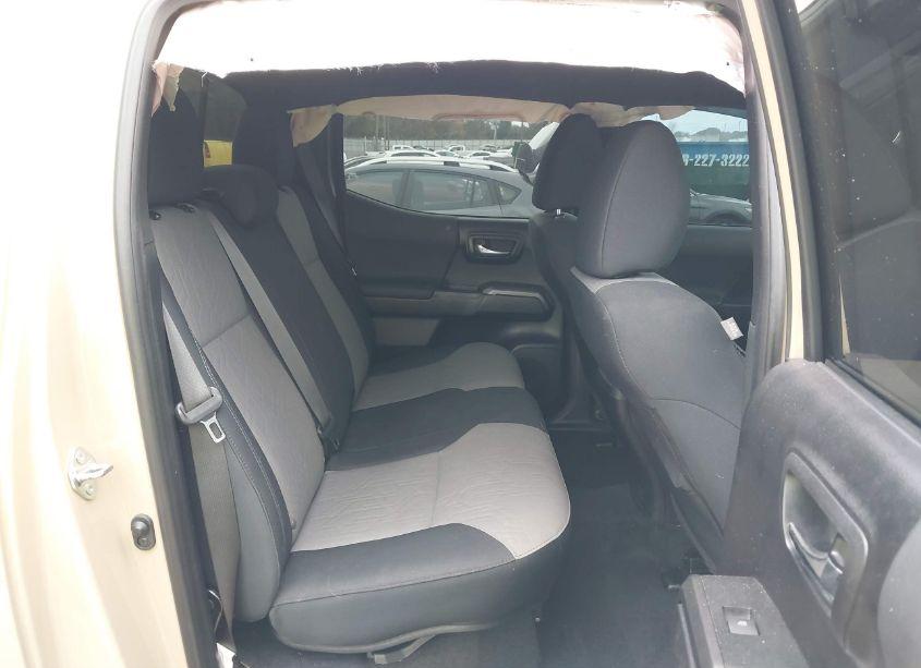 Photo 8 of 2020 Toyota Tacoma TRD OFF-ROAD (VIN 3TMCZ5AN7LM359034)