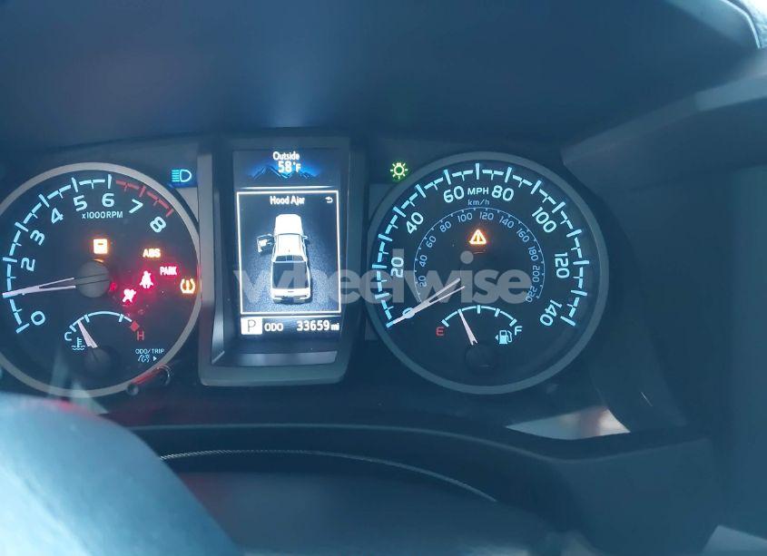 Photo 15 of 2021 Toyota Tacoma TRD OFF-ROAD (VIN 3TMCZ5AN7MM379463)