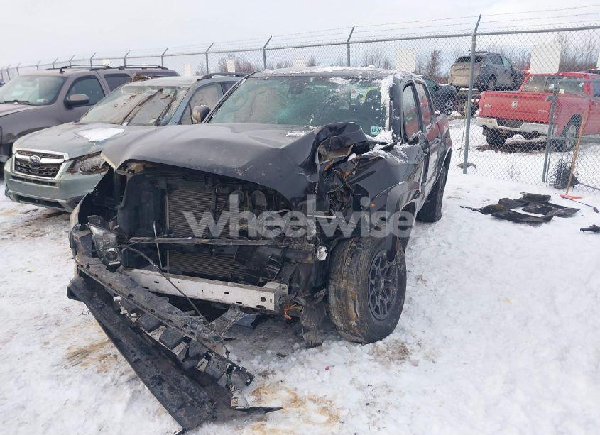 Photo 6 of 2022 Toyota Tacoma SR5 V6 (VIN 3TMCZ5AN7NM467401)