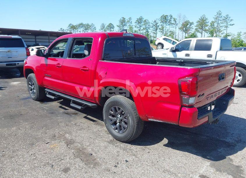 Photo 3 of 2022 Toyota Tacoma SR5 V6 (VIN 3TMCZ5AN7NM470900)