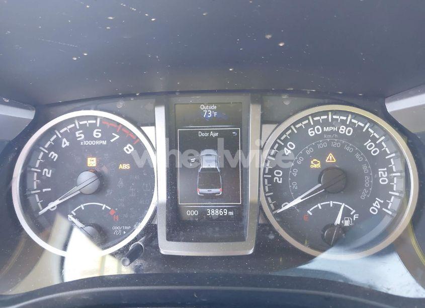 Photo 7 of 2022 Toyota Tacoma SR5 V6 (VIN 3TMCZ5AN7NM470900)