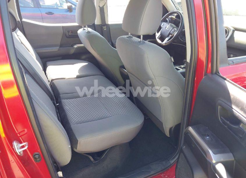 Photo 8 of 2022 Toyota Tacoma SR5 V6 (VIN 3TMCZ5AN7NM470900)