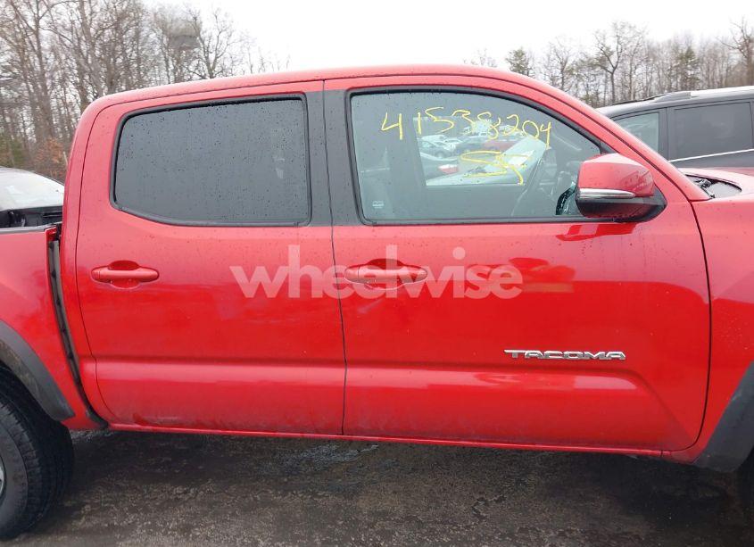 Photo 13 of 2022 Toyota Tacoma TRD OFF ROAD (VIN 3TMCZ5AN7NM502650)