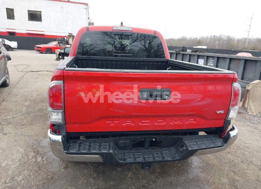 Photo 16 of 2022 Toyota Tacoma TRD OFF ROAD (VIN 3TMCZ5AN7NM502650)