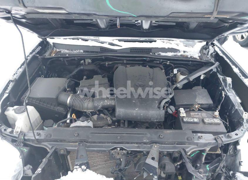Photo 10 of 2022 Toyota Tacoma (VIN 3TMCZ5AN7NM524812)