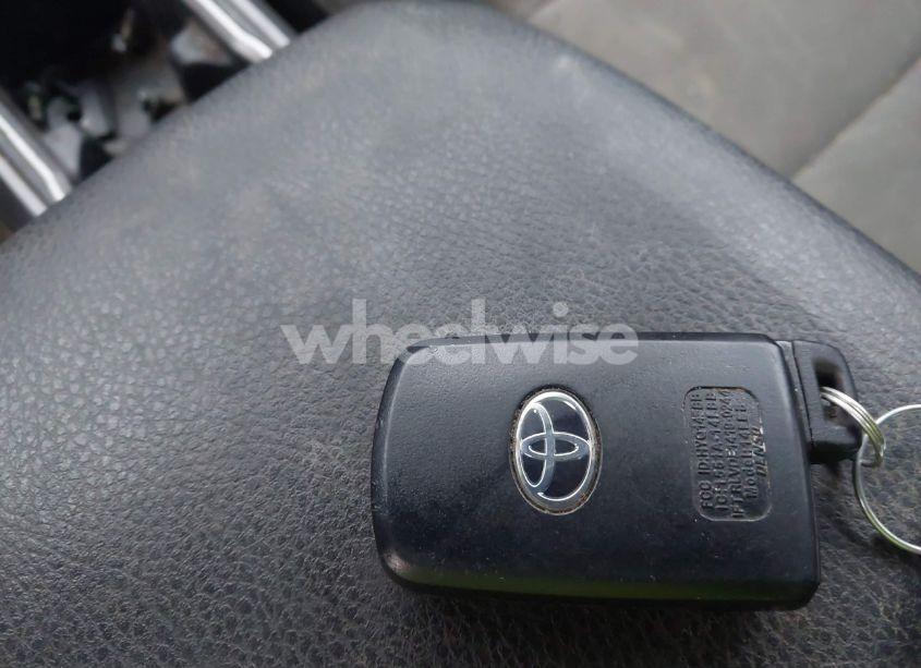 Photo 11 of 2022 Toyota Tacoma (VIN 3TMCZ5AN7NM524812)