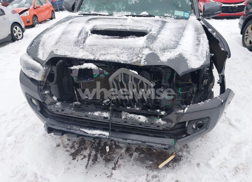 Photo 18 of 2022 Toyota Tacoma (VIN 3TMCZ5AN7NM524812)