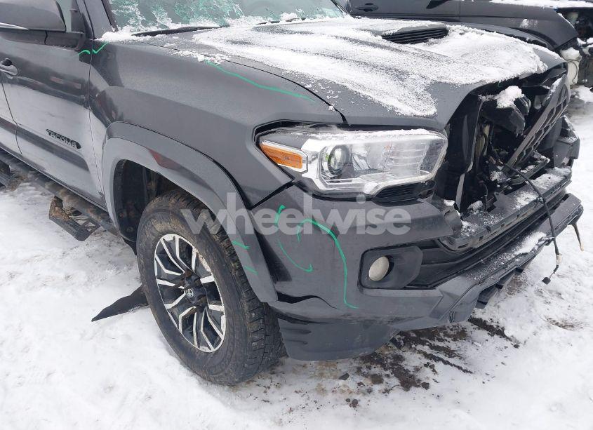 Photo 19 of 2022 Toyota Tacoma (VIN 3TMCZ5AN7NM524812)
