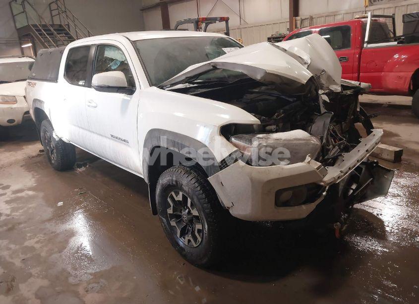 2023 Toyota Tacoma TRD OFF ROAD (VIN 3TMCZ5AN7PM583118) main photo