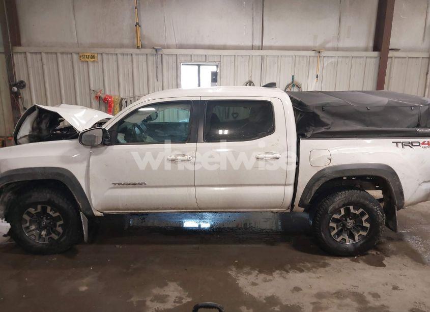 Photo 14 of 2023 Toyota Tacoma TRD OFF ROAD (VIN 3TMCZ5AN7PM583118)
