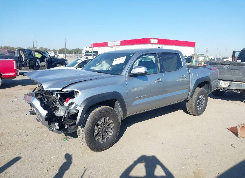 Photo 2 of 2023 Toyota Tacoma TRD OFF ROAD (VIN 3TMCZ5AN7PM591011)