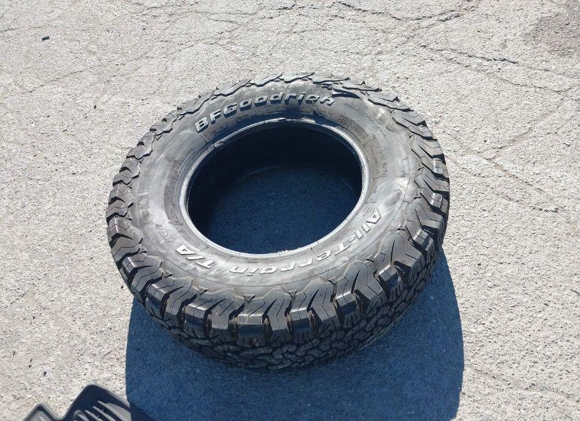 Photo 12 of 2023 Toyota Tacoma TRAIL EDITION (VIN 3TMCZ5AN7PM595382)