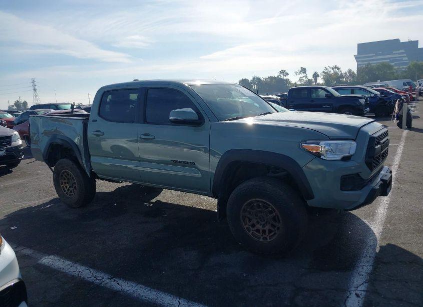 Photo 13 of 2023 Toyota Tacoma 4WD TRAIL EDITION (VIN 3TMCZ5AN7PM612956)