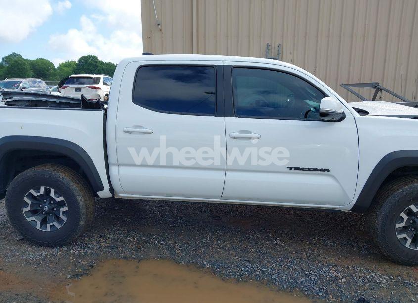 Photo 13 of 2023 Toyota Tacoma TRD OFF ROAD (VIN 3TMCZ5AN7PM639378)