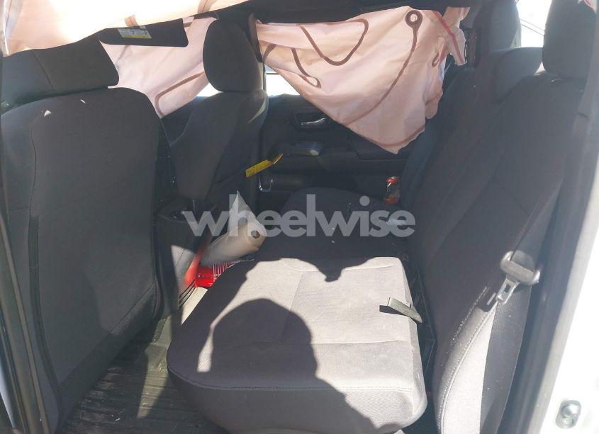 Photo 8 of 2017 Toyota Tacoma TRD SPORT (VIN 3TMCZ5AN8HM064886)