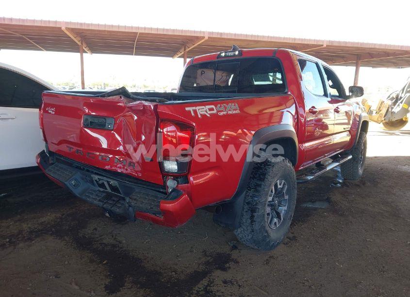 Photo 4 of 2018 Toyota Tacoma TRD OFF ROAD (VIN 3TMCZ5AN8JM141486)