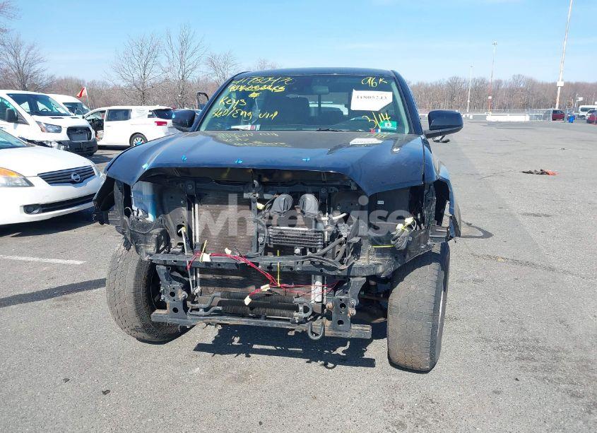 Photo 6 of 2018 Toyota Tacoma SR V6 (VIN 3TMCZ5AN8JM186525)