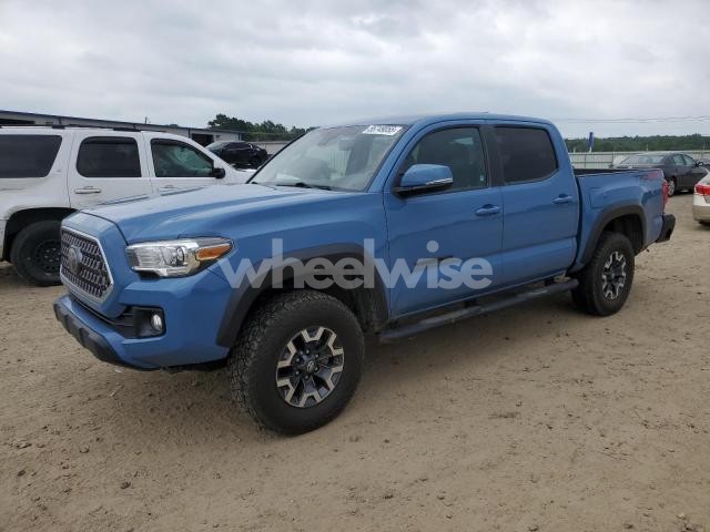 Photo 2 of 2019 TOYOTA TACOMA DOUBLE CAB (VIN 3TMCZ5AN8KM195713)