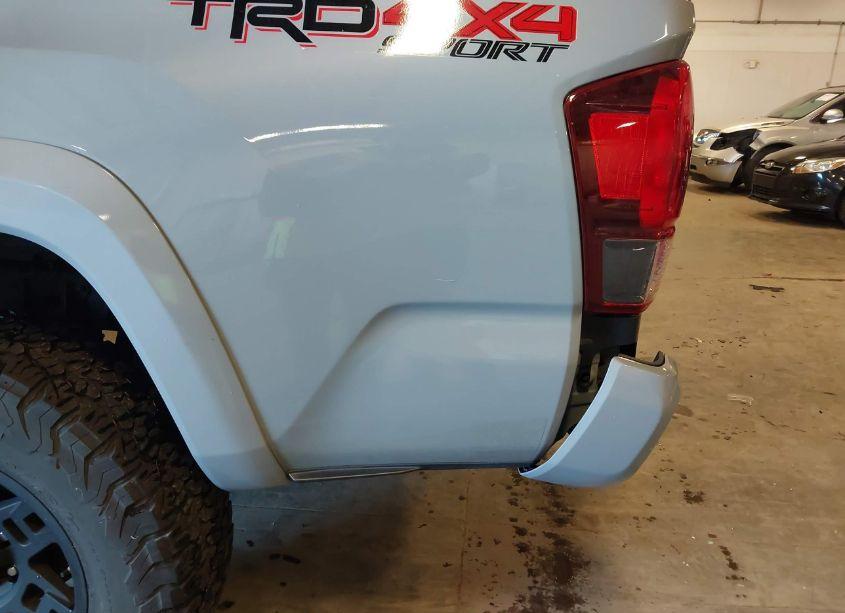 Photo 19 of 2019 Toyota Tacoma TRD SPORT (VIN 3TMCZ5AN8KM253660)