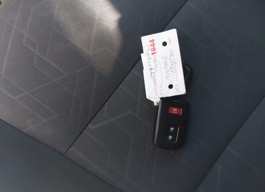 Photo 11 of 2019 Toyota Tacoma TRD SPORT (VIN 3TMCZ5AN8KM261127)