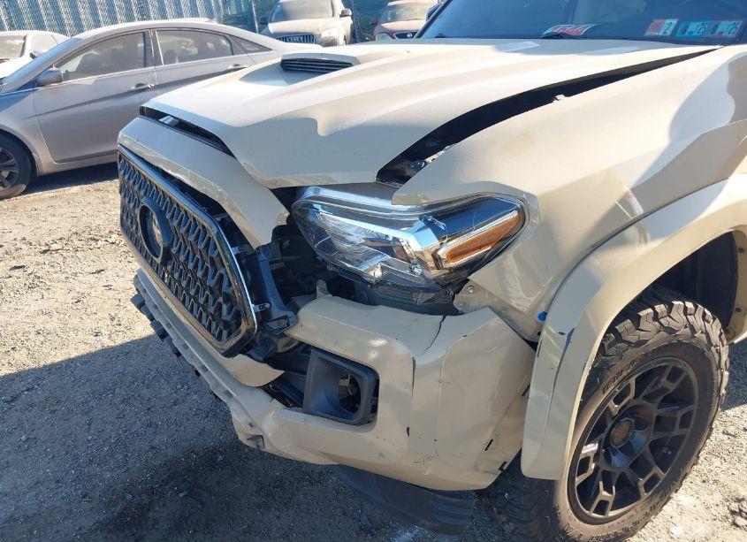 Photo 6 of 2019 Toyota Tacoma TRD SPORT (VIN 3TMCZ5AN8KM261127)