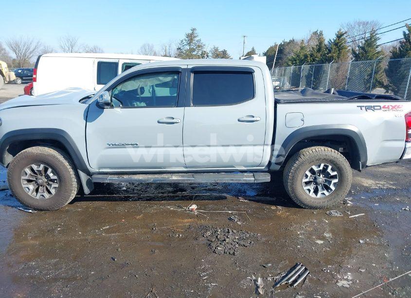 Photo 14 of 2019 Toyota Tacoma TRD OFF ROAD (VIN 3TMCZ5AN8KM268854)