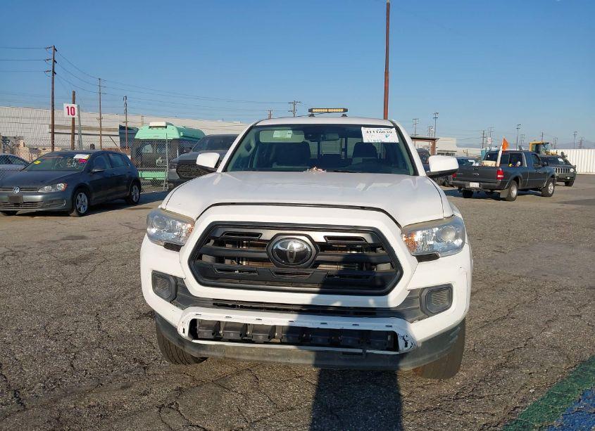 Photo 12 of 2019 Toyota Tacoma SR V6 (VIN 3TMCZ5AN8KM272130)