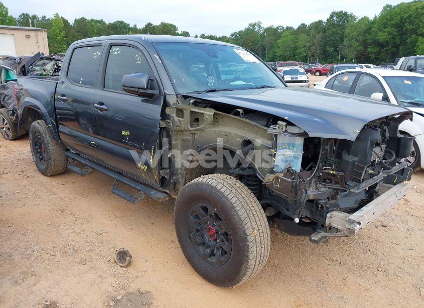 2020 Toyota Tacoma SR5 V6 (VIN 3TMCZ5AN8LM297983) main photo