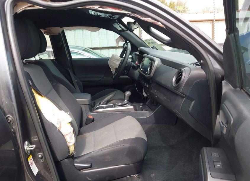 Photo 5 of 2020 Toyota Tacoma TRD OFF-ROAD (VIN 3TMCZ5AN8LM343067)